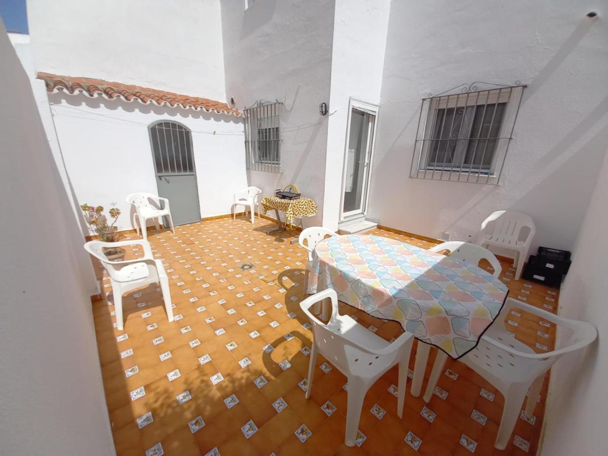 Casa Con Patio En El Centro De La Ciudad Villa Chiclana de la Frontera Exterior photo
