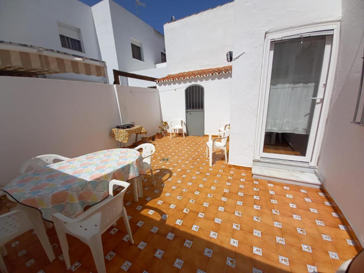 Casa Con Patio En El Centro De La Ciudad Villa Chiclana de la Frontera Exterior photo